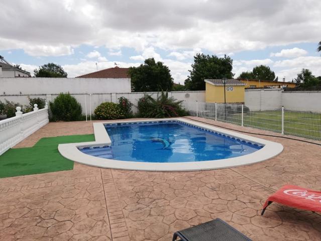 Unifamiliar En venta en Fontanar De Quintos, Córdoba photo 0