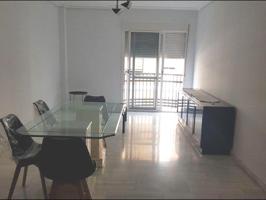 Piso En venta en Av. Barcelona - Viñuela - Rescatado, Córdoba photo 0