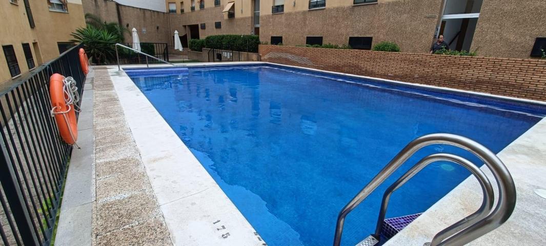 PRECIOSO PISO EN RESIDENCIAL CON PISCINA photo 0