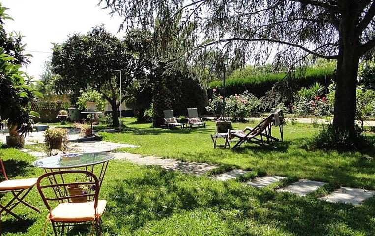 Chalet con apartamento independiente en Cuevas Bajas. HIPOTECABLE photo 0