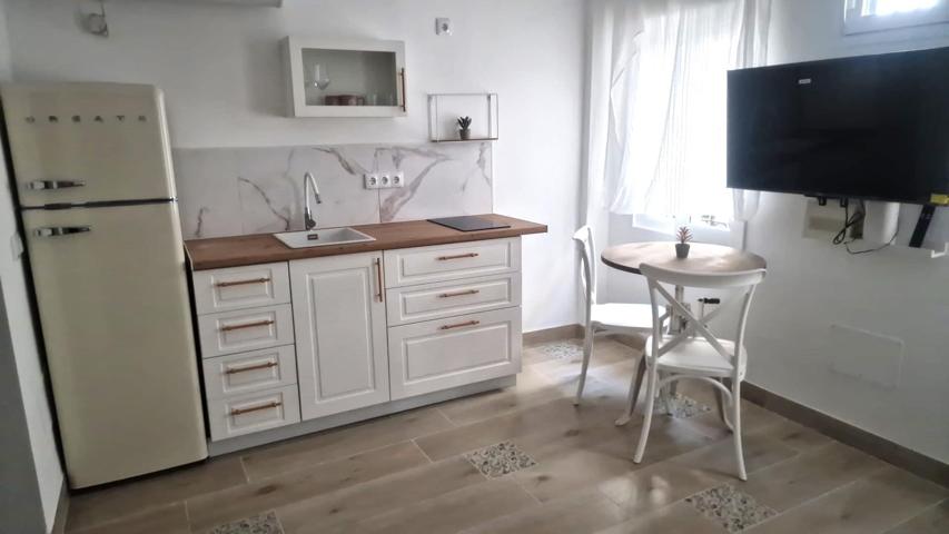 Apartamento en venta en San Basilio, casco histórico de Córdoba photo 0