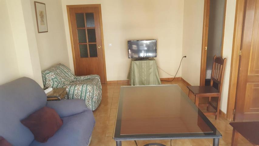 Para inversores. Piso en venta en Ciudad Jardín photo 0