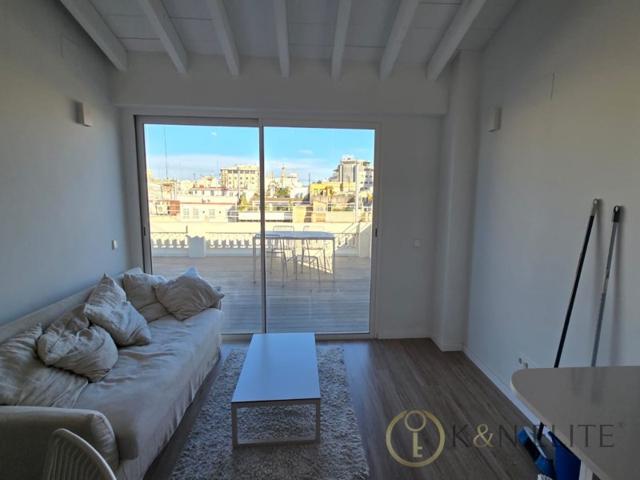 Piso En alquiler en Sant Francesc, Valencia photo 0