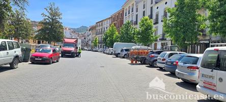 En pleno centro de Beas, Apartamento con gran terraza al Paseo de la Constitución. photo 0