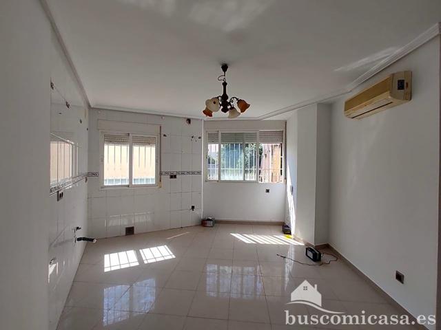 Vivienda procedente de banco, Quesada. photo 0