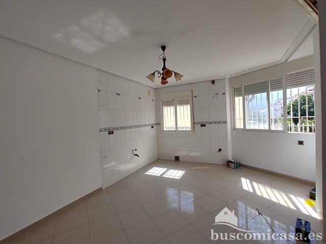 Vivienda procedente de banco, Quesada. photo 0