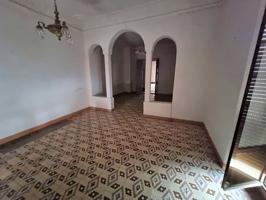 Vivienda en Plaza Mayor, Villanueva del Arzobispo. photo 0