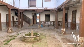 VIVIENDA A REFORMAR EN PLENO CENTRO DE ALMAGRO photo 0