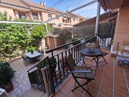 Casa - Chalet en venta en Illescas de 300 m2 photo 0