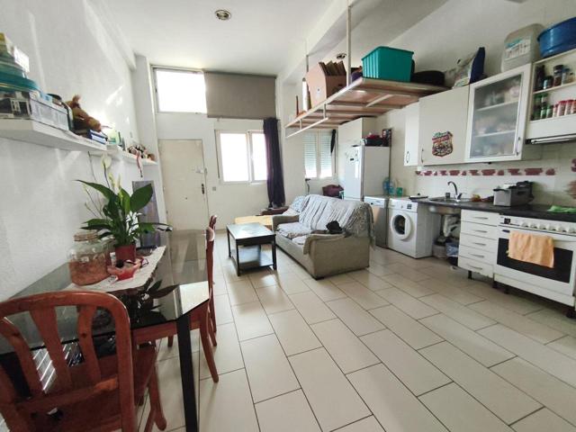 Piso en venta en Madrid de 62 m2 photo 0