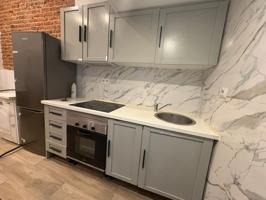 Piso en venta en Madrid de 55 m2 photo 0