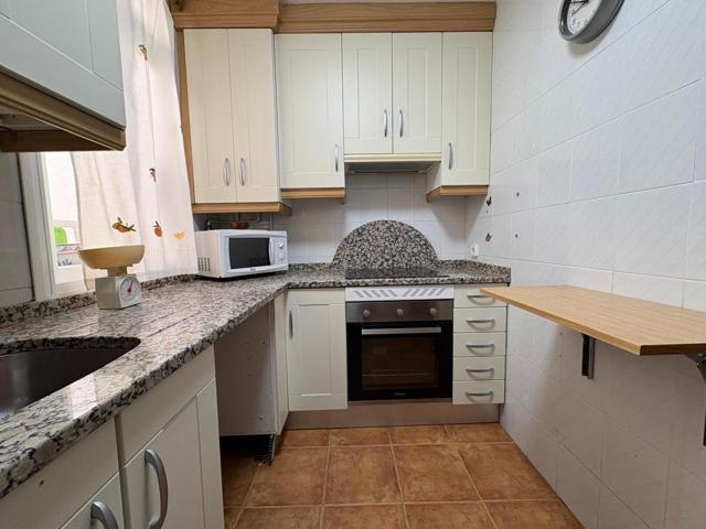 Piso en venta en Madrid de 65 m2 photo 0