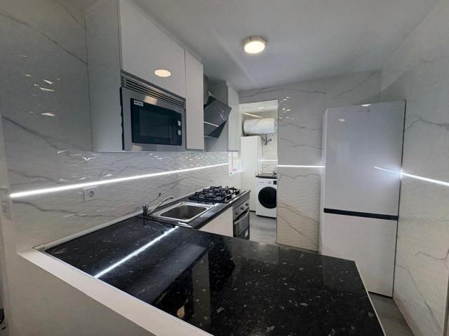 Piso en venta en Torrejón de Ardoz de 67 m2 photo 0