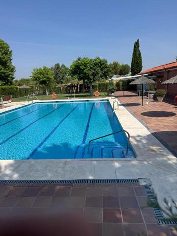 Adosado en venta en Getafe de 250 m2 photo 0