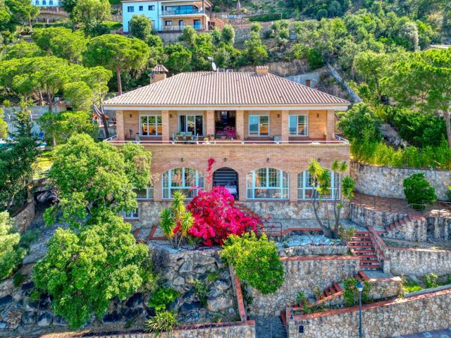 Villa En venta en Santa Cristina d'Aro photo 0