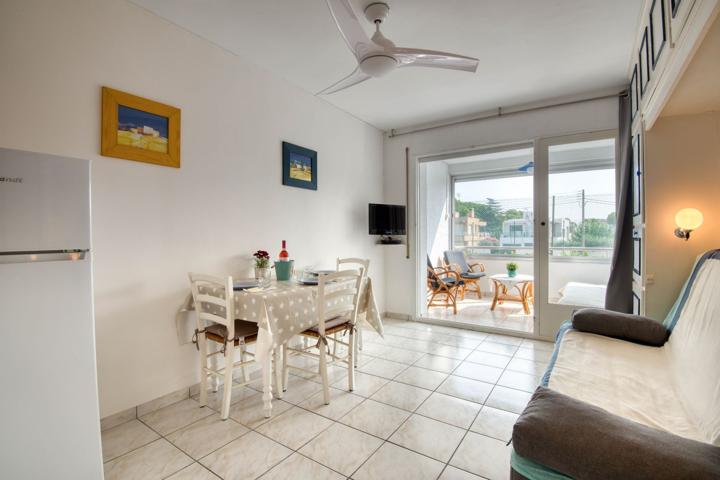Piso En venta en L'Escala photo 0