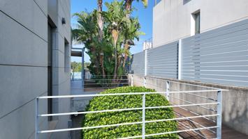 Villa En alquiler en Godella photo 0