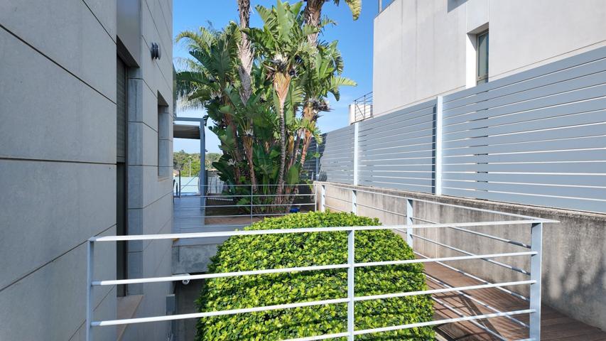 Villa En alquiler en Godella photo 0
