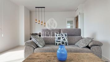 Piso En alquiler en Malilla photo 0