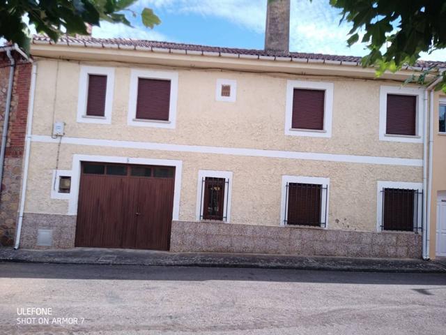 Casa adosada en venta en Cuadros photo 0