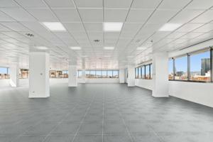 OFICINA EN 22@ photo 0