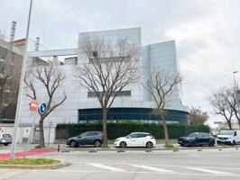 NAVE INDUSTRIAL CORPORATIVO EN ALQUILER photo 0