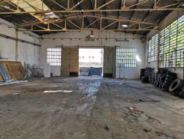 Nave en poligono Can Carner photo 0