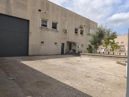 Nave alquiler Molins de Rei photo 0