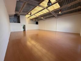 PLANTA INDUSTRIAL EN ALQUILER, EN BARCELONA photo 0