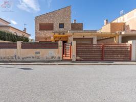Piso En venta en Dúrcal photo 0