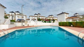 Exclusivo dúplex con encanto mediterráneo en Isla Plana photo 0