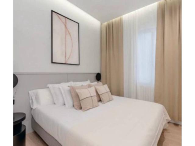 Piso Reformado y equipado en Puerta del Sol photo 0