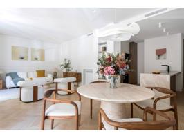 Venta de piso en Almagro, llave en mano photo 0