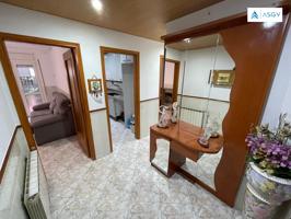 Piso en venta en Vilanova del Camí - Espacioso, luminoso y con terraza privada. photo 0