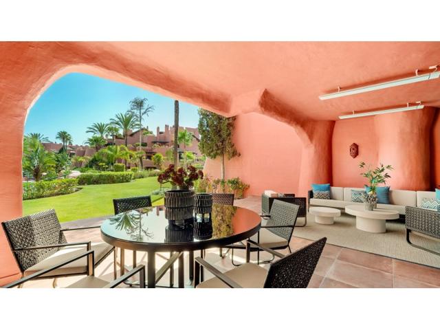 Planta Baja En venta en Estepona photo 0