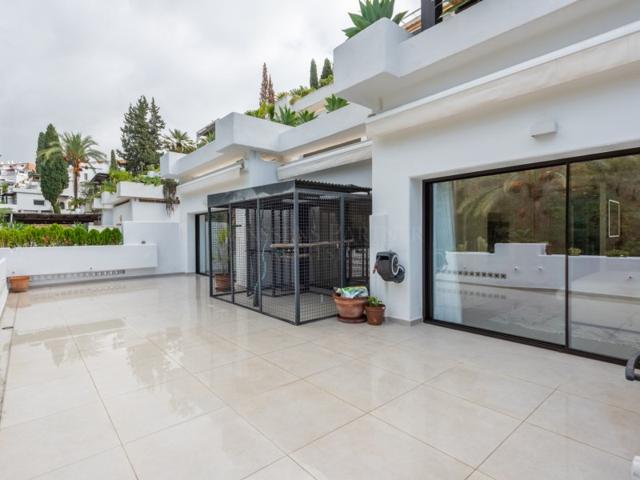 Piso En venta en Marbella photo 0