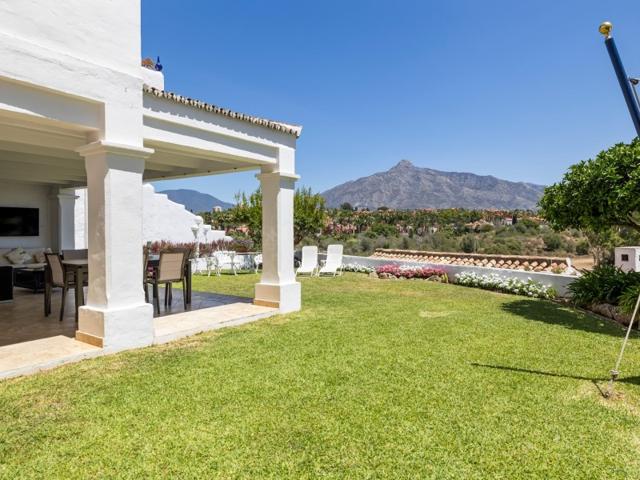 Casa En venta en Marbella photo 0