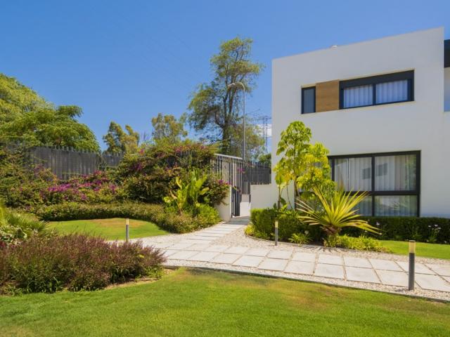 Casa En venta en Marbella photo 0