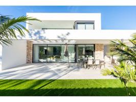 Alta eficiencia, diseño y confort en una casa unifamiliar en Cambrils photo 0