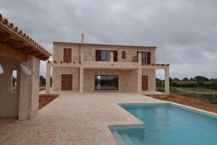 Casa En venta en Santanyí photo 0