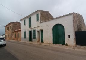 Unifamiliar Pareada En venta en Santanyí photo 0