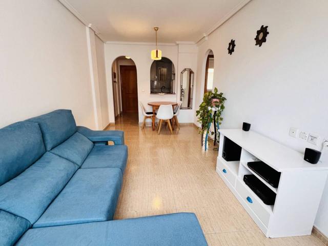 APARTAMENTO DE 2 DORMITORIOS CON PISCINA EN EL CENTRO DE TORREVIEJA photo 0
