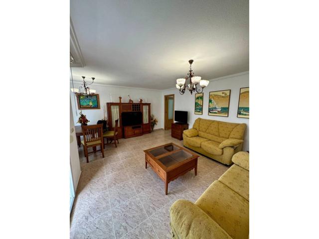 OPORTUNIDAD DE APARTAMENTO DE 3 DORMITORIOS EN EL CENTRO DE TORREVIEJA photo 0