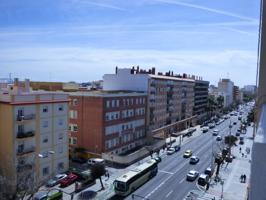Amplia vivienda con vistas a la avenida principal junto a playa Santa María Del Mar photo 0