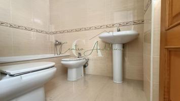 Piso en venta en Puente Genil de 80 m2 photo 0