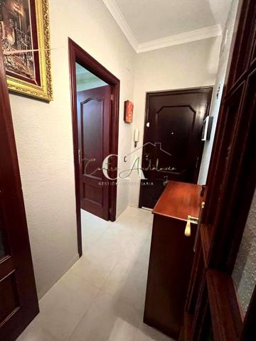 SE VENDE PISO EN AVENIDA DE LA ESTACION photo 0