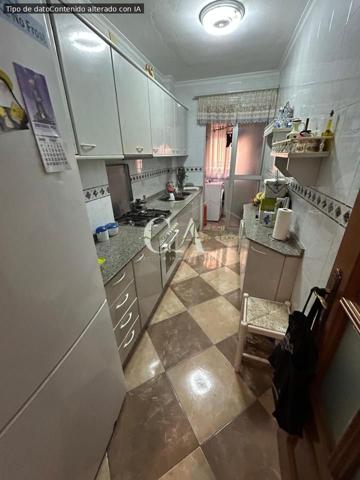 SE VENDE BAJO EN AVENIDA DE LA ESTACION photo 0
