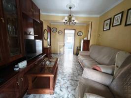 Piso en venta en Amate Cerro Amate, Sevilla photo 0