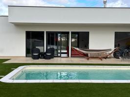 Villa En venta en Vacarisses photo 0