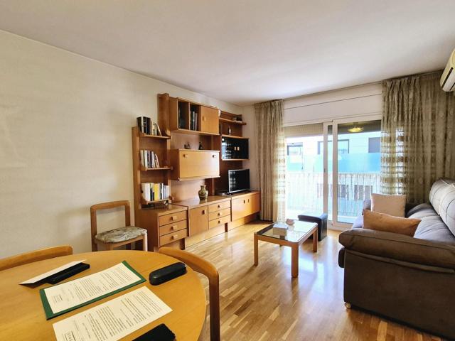 Piso En venta en Terrassa photo 0